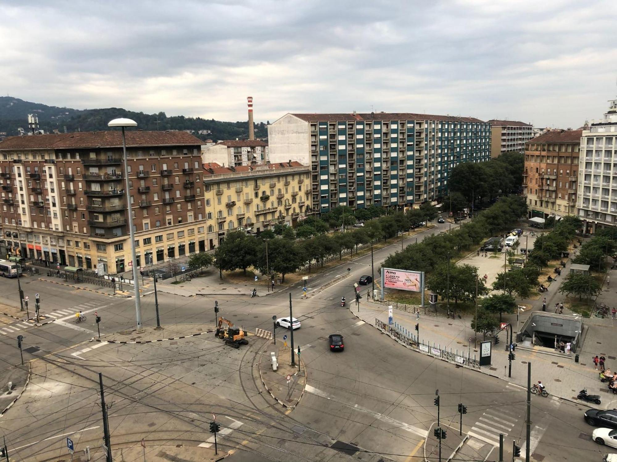 都灵Metro Molinette Panoramico Con 6 Posti Letto公寓 外观 照片